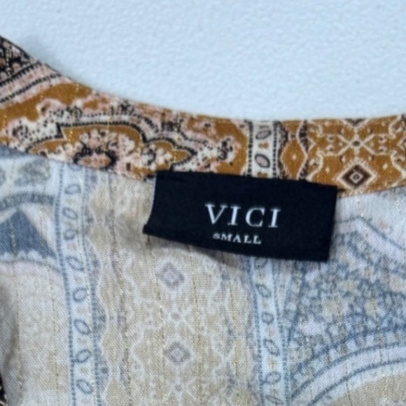 Vici Paisley Print Tassel Tie Long Sleeve Blouse Top Small Boho Chic - Picture 4 of 13